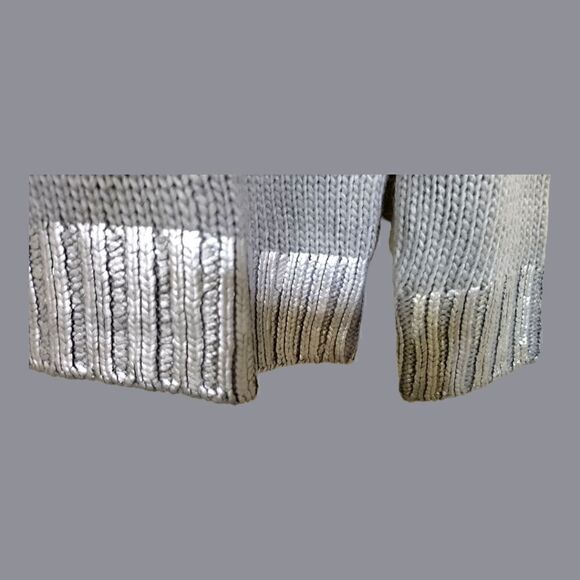 SWEATER DANICA PATRICK WARRIOR LACE-UP SILVER  Retail: $79.00 Medium NWT - Picture 6 of 10